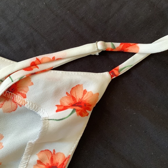 Floral crop top - Picture 7 of 8